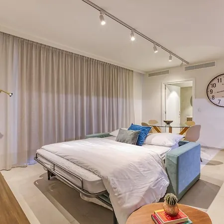 Luxury Mercury With Pool Apartman